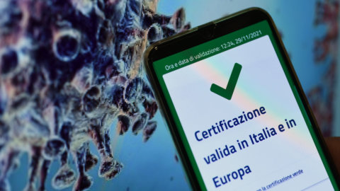 Green Pass, colori e scuola. I nuovi provvedimenti approvati da governo